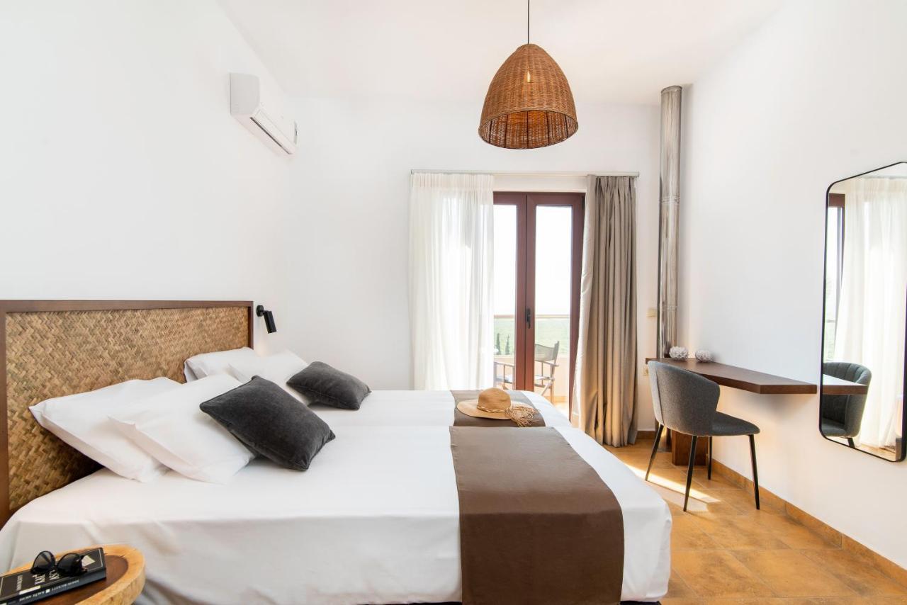 Villa Tramonto Phalasarna Eksteriør billede