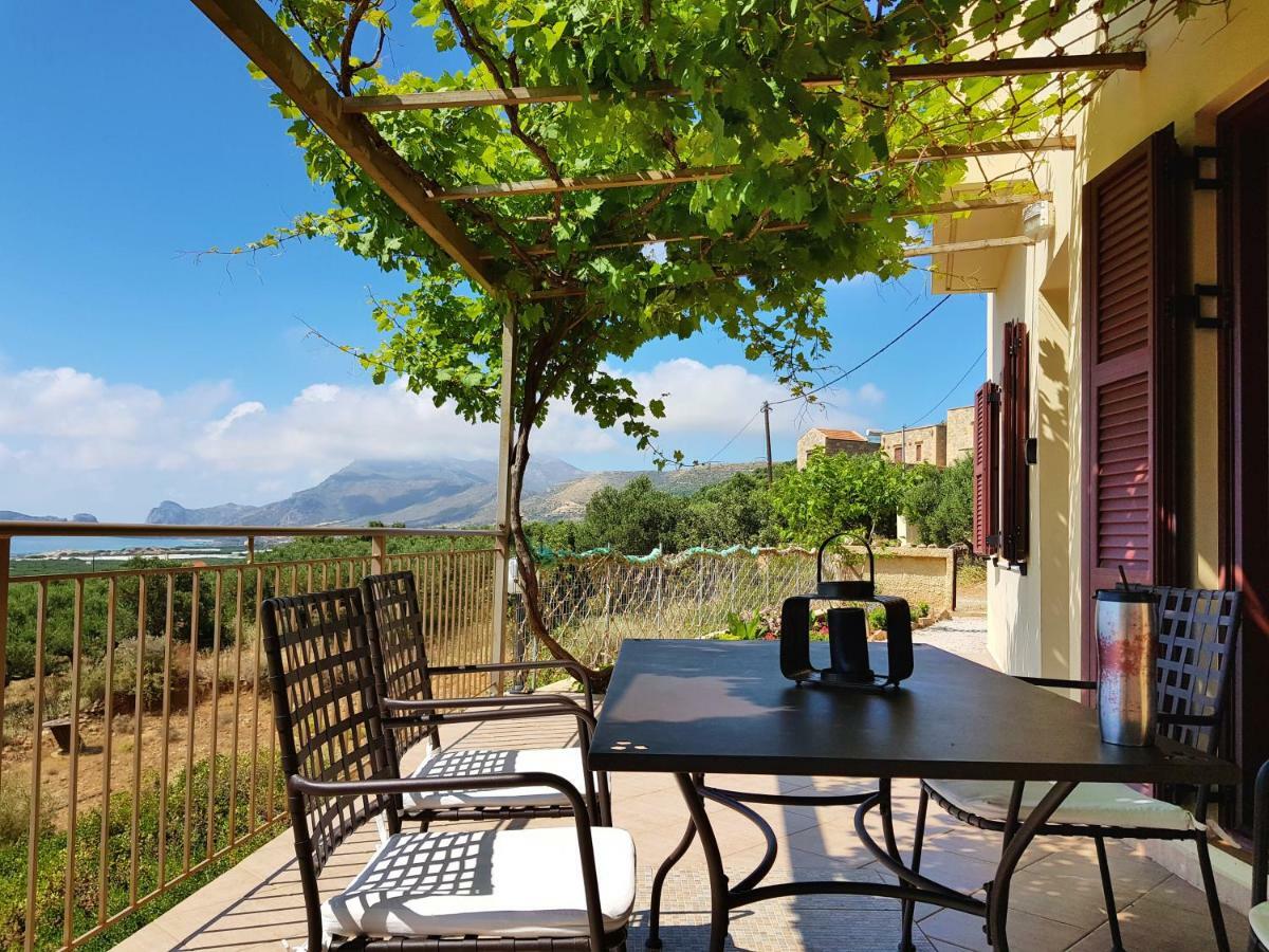Villa Tramonto Phalasarna Eksteriør billede